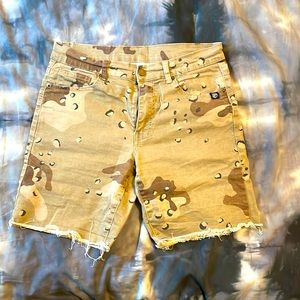 Born Primitive Camp Jorts, Mens M (32)